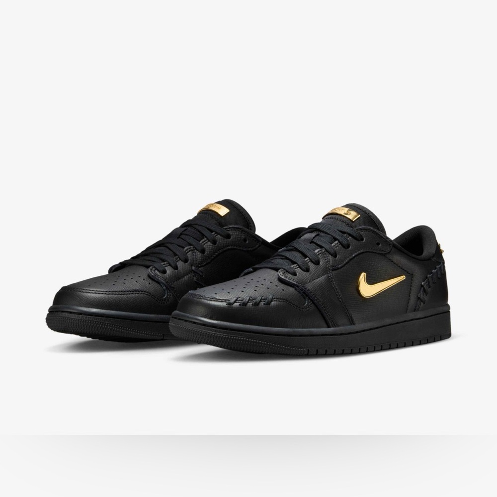 NIKE AIR JORDAN 1 LOW METHOD SNEAKERS! NWT Size 7.5 - Picture 2 of 11